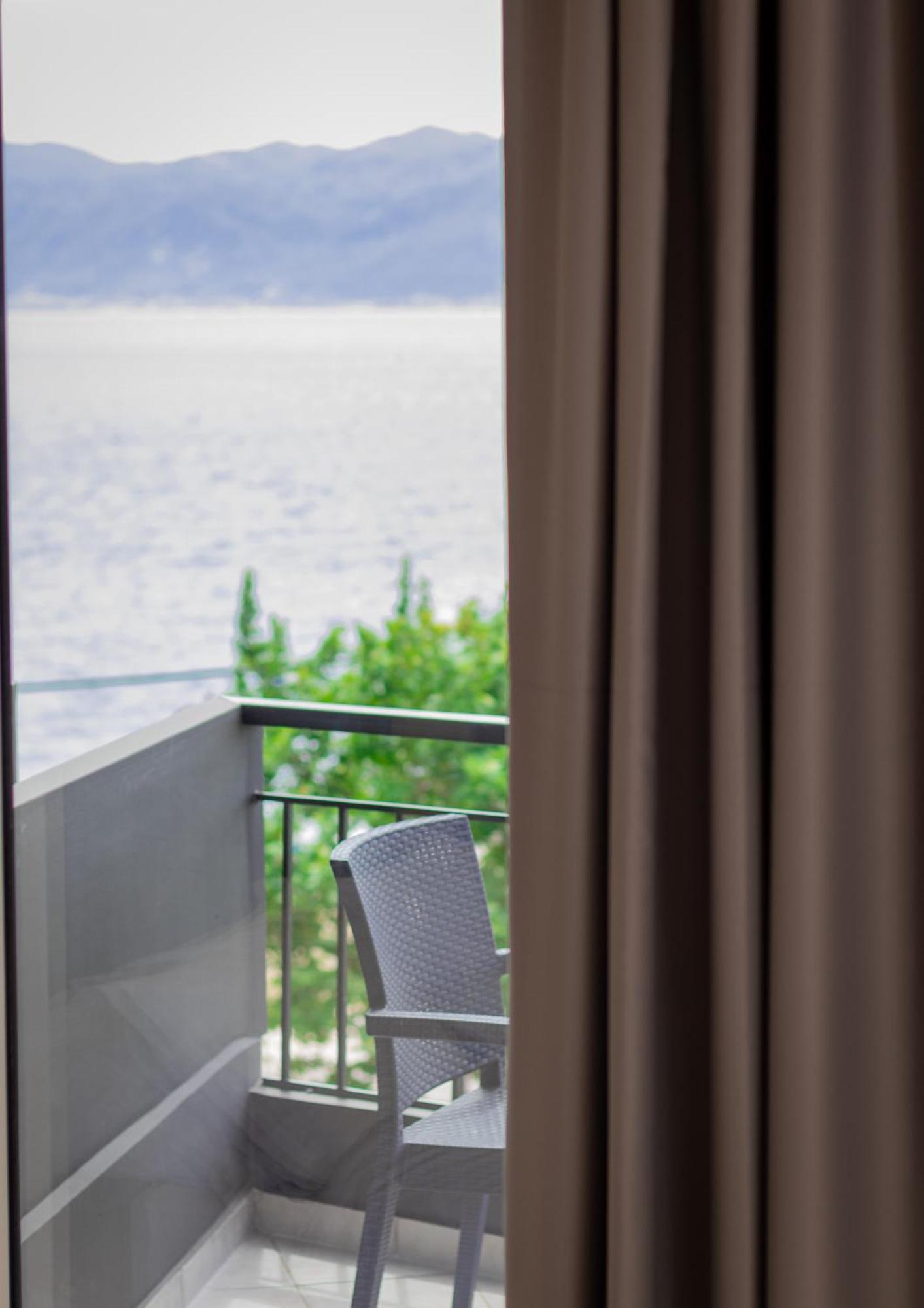 Flisvos Hotel Nafpaktos Exterior foto